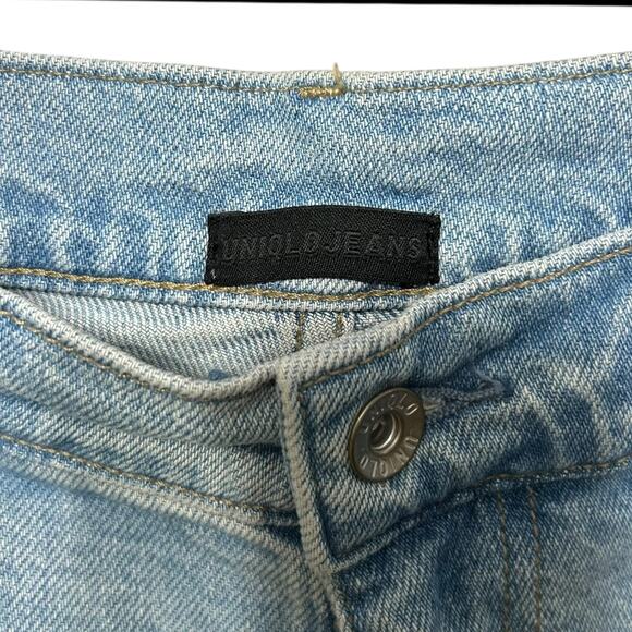 Uniqlo Relaxed Ankle Jeans NWT Women's Sz M Light Wash Academia Everyday Denim - Picture 6 of 8